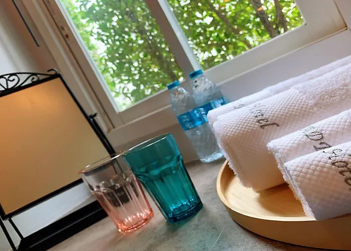 R 17 Living Hotel 3*