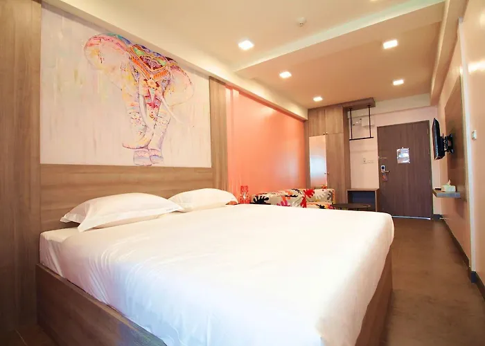 Hotel R 17 Living 3*