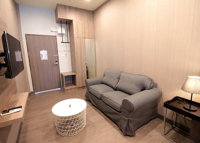 R 17 Living 3*