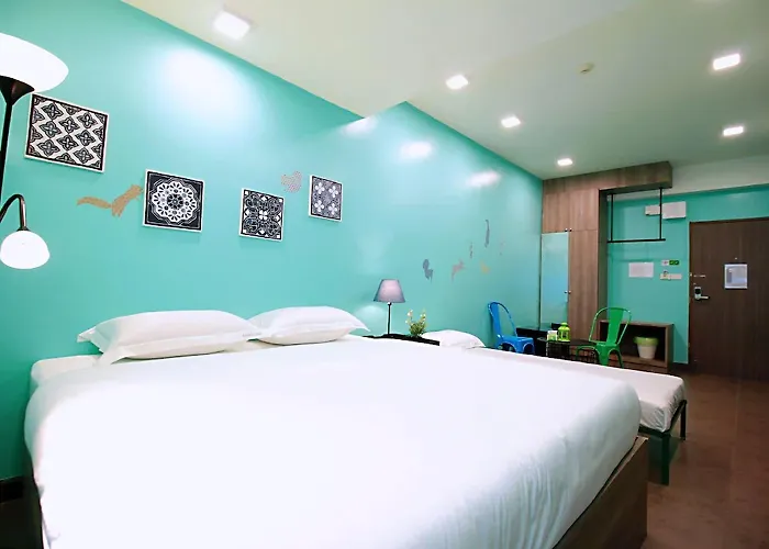 R 17 Living Hotel